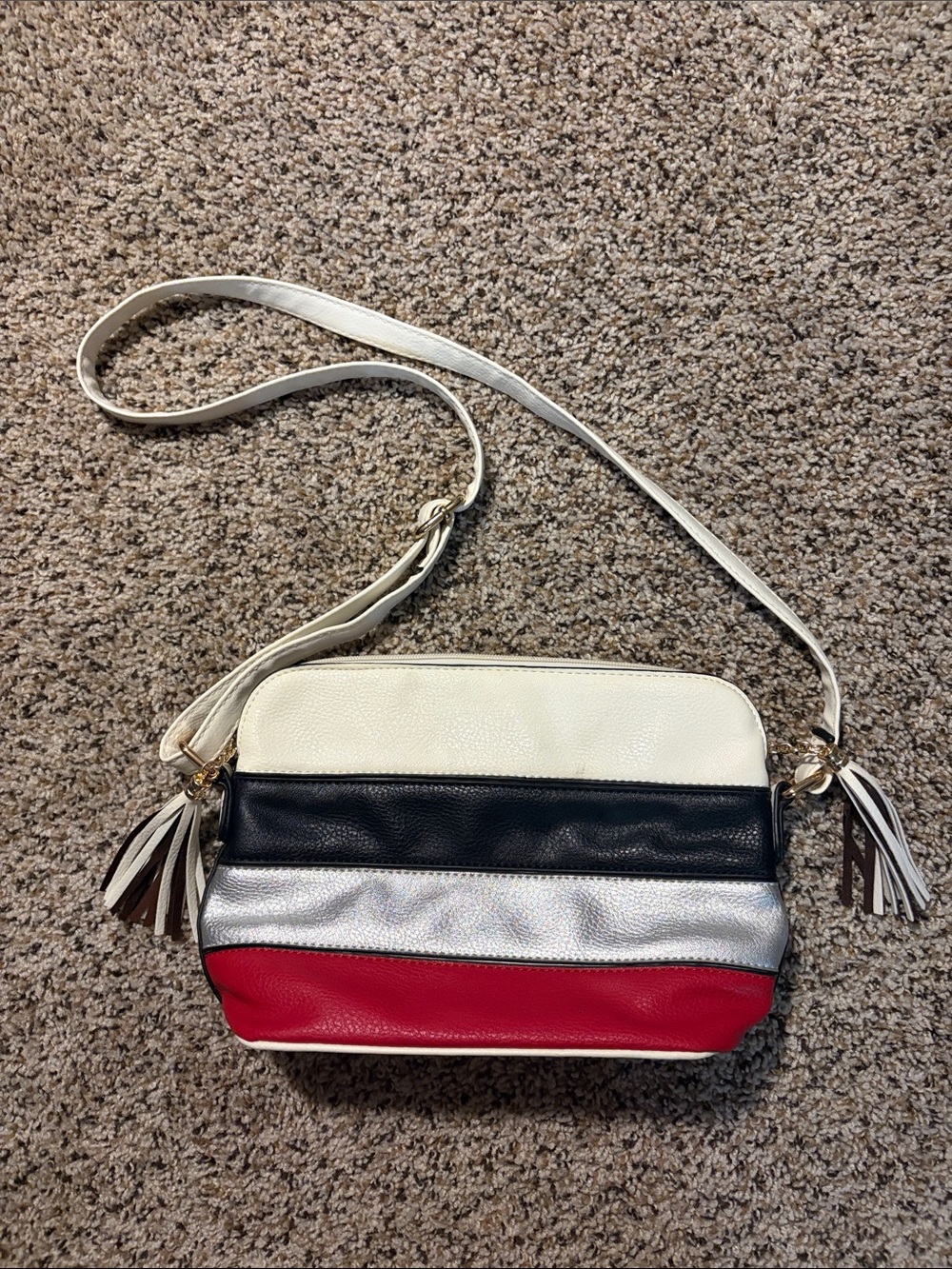 Simply Noelle White, Black, Silver & Red Striped Crossbody Bag